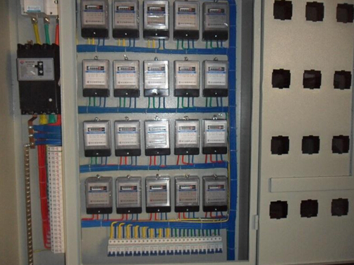 施耐德配電箱的結(jié)構(gòu)特征和用途分類(lèi)